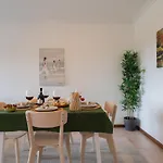 Sunny Cozy Flat W/ Terrace - Sao Joao Oporto